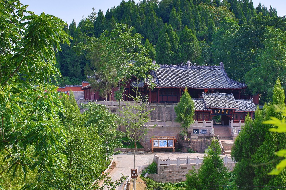 宝梵寺全景_副本.jpg