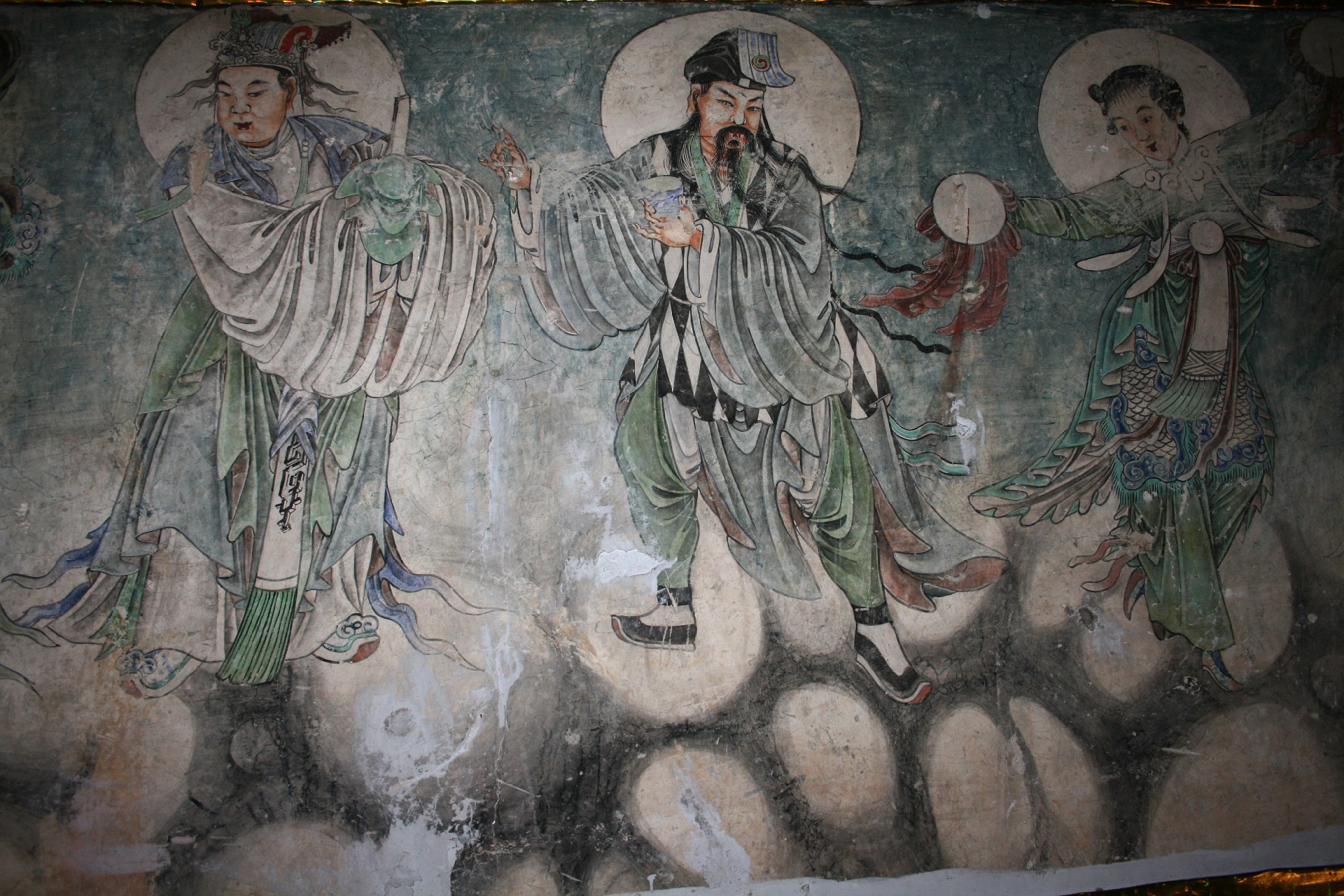 慧严寺大雄殿壁画人物.jpg